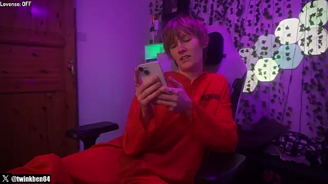 twinkben online show from February 7, 3:54 am