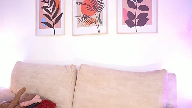 Zarawilliams online show from January 4, 5:37 pm