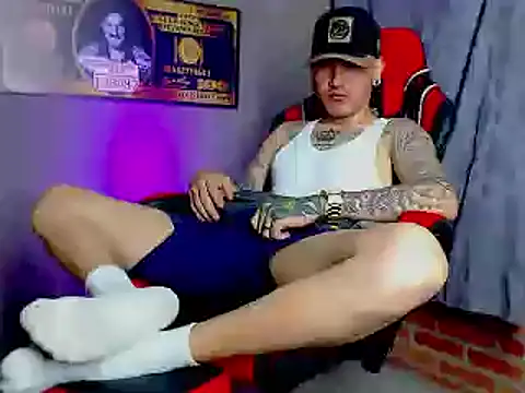 smoker445 online show from February 7, 9:26 am