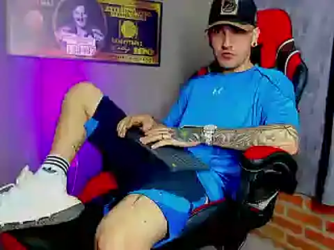 smoker445 online show from February 12, 4:23 am