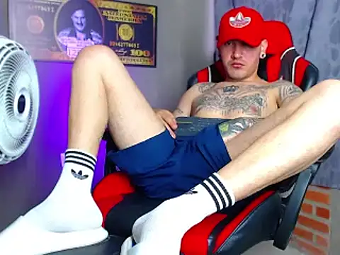 smoker445 online show from February 19, 10:09 pm