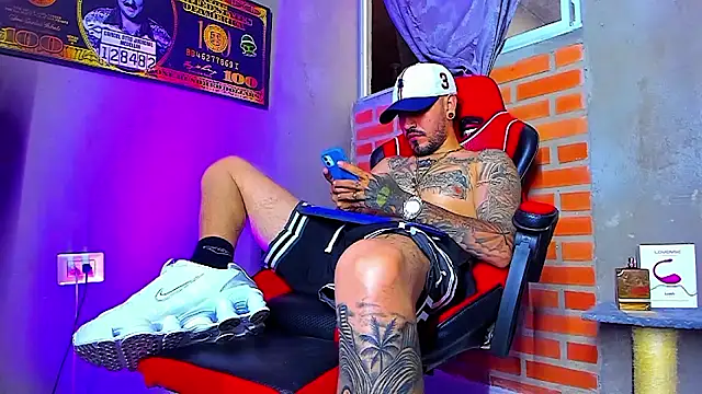 smoker445 online show from October 3, 10:56 am