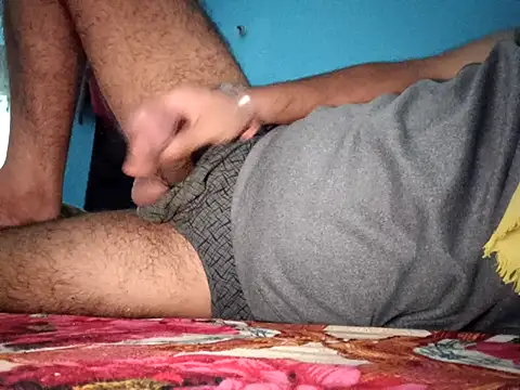 Snapshot of majit213 chatting on September 15, 3:28 am majit213 online show from September 15, 3:28 am