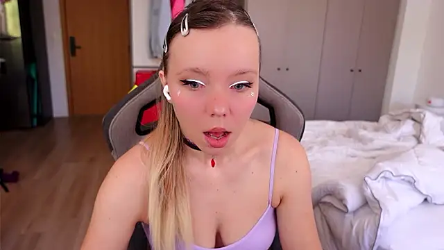 Ayra Lust online show from February 6, 5:38 pm