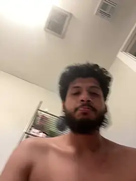 casadoscuriosos97 online show from December 25, 7:46 am