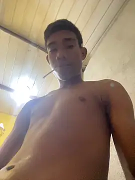 Snapshot of novinhooxz chatting on March 13, 10:16 pm novinhooxz online show from March 13, 10:16 pm