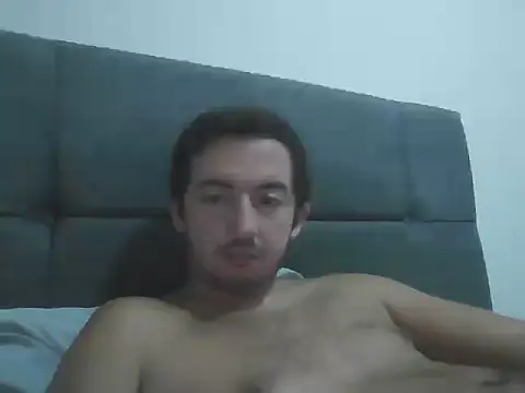 Snapshot of laynufff chatting on September 29, 8:52 am laynufff online show from September 29, 8:52 am