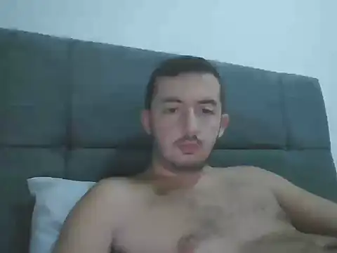 Snapshot of laynufff chatting on September 30, 5:40 pm laynufff online show from September 30, 5:40 pm