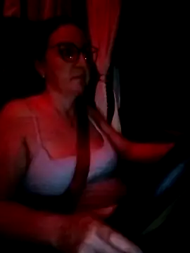 cuplubijoanna online show from March 18, 12:03 am