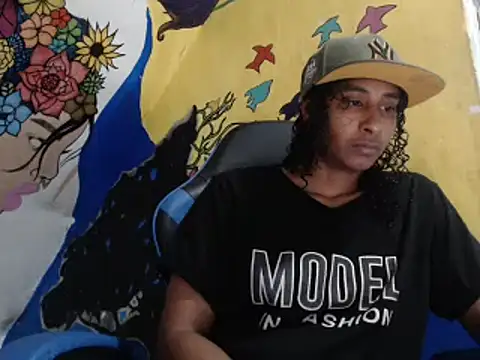 yohatinelly07 online show from September 18, 1:18 am