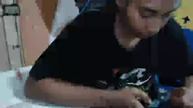 yohatinelly07 online show from October 20, 1:50 am