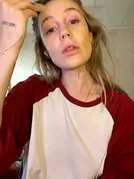 Snapshot of meanexx chatting on October 4, 11:30 am meanexx online show from October 4, 11:30 am