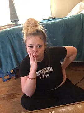 blndpolkadot online show from January 28, 3:46 pm