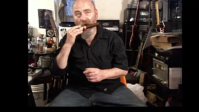 Snapshot of SirGarMack chatting on April 1, 4:15 pm SirGarMack online show from April 1, 4:15 pm