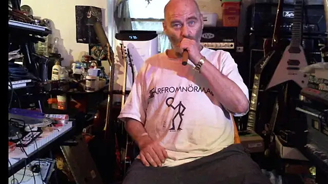 SirGarMack online show from July 1, 4:18 pm
