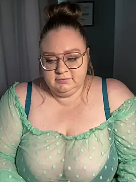 Chloe WS online show from March 1, 4:58 am