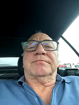 biggandybig online show from October 7, 3:53 pm