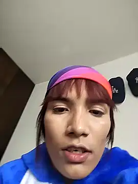 Yaumiko online show from December 31, 11:53 am