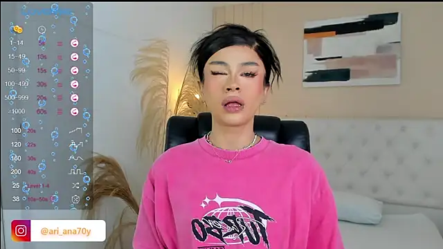 LOISE-XX online show from December 3, 5:15 am