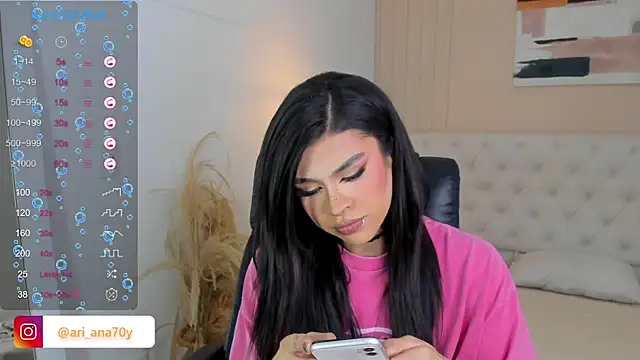 LOISE-XX online show from March 28, 8:14 am