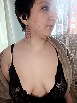 Ximenna Cruz online show from September 13, 7:46 pm