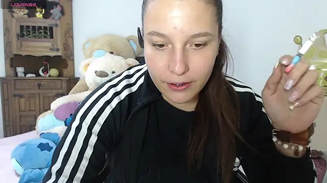 Snapshot of alexia_87 chatting on March 10, 2:27 am alexia 87 online show from March 10, 2:27 am