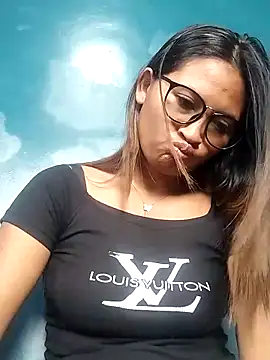 Snapshot of karen_sexy69 chatting on March 10, 12:48 pm karen sexy69 online show from March 10, 12:48 pm