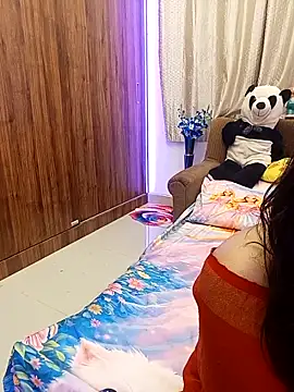 Divya girl online show from May 21, 3:41 pm
