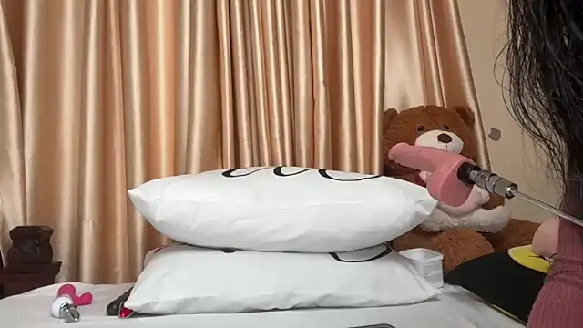 SexyAudreyFuck online show from September 29, 12:27 am