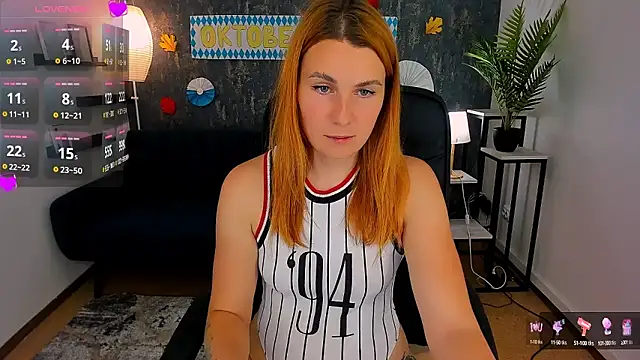 YrKiraXO online show from September 14, 6:12 am