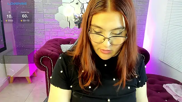 Snapshot of conniejames_m chatting on March 10, 2:11 pm conniejames m online show from March 10, 2:11 pm