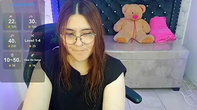 Snapshot of conniejames_m chatting on May 7, 10:42 am conniejames m online show from May 7, 10:42 am