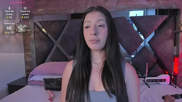 Snapshot of Venus_velez_ chatting on April 20, 12:41 pm Venus velez online show from April 20, 12:41 pm
