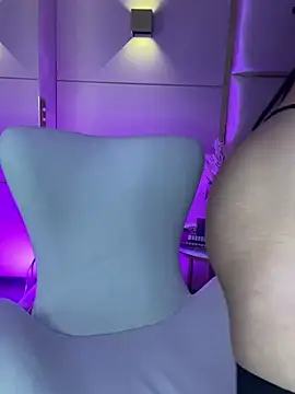 SaharaRush  online show from February 28, 7:35 pm