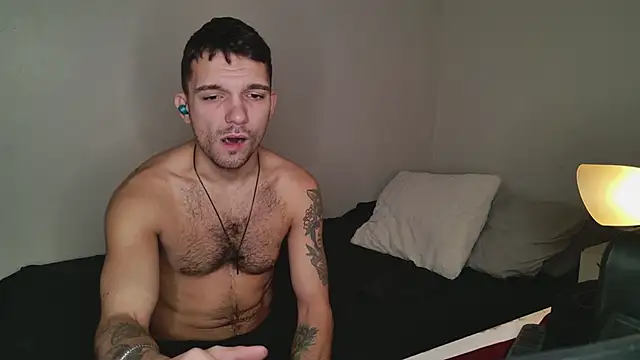 JackDesFeux online show from January 9, 11:45 pm