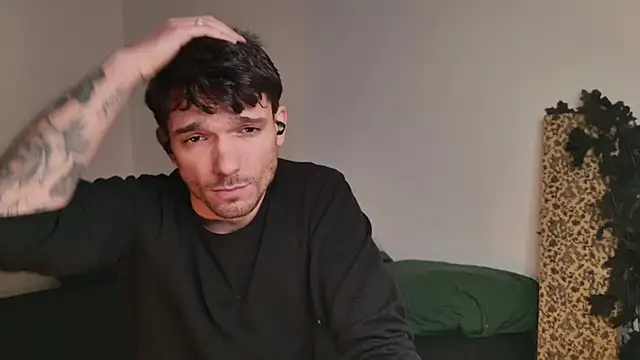 Snapshot of JackDesFeux chatting on November 27, 11:40 pm JackDesFeux online show from November 27, 11:40 pm