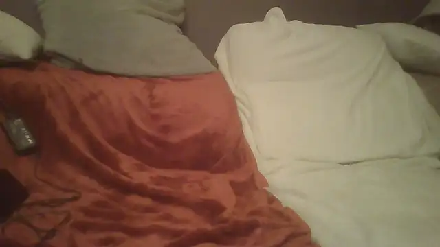 Snapshot of FrenchTwink4fun chatting on February 10, 4:00 pm FrenchTwink4fun online show from February 10, 4:00 pm