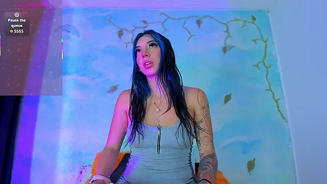 SaturnooStonee online show from September 23, 4:37 am