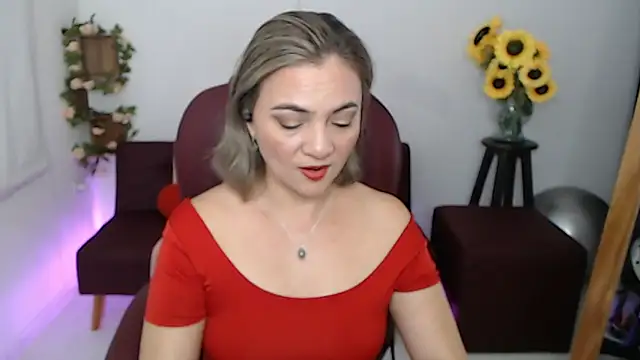 ana milf online show from May 14, 1:51 pm