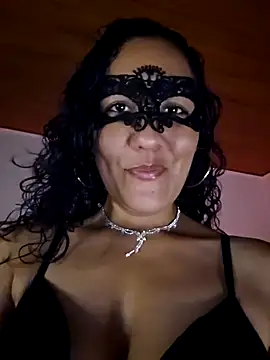 Snapshot of Sexxy-Lana chatting on January 9, 10:09 pm Sexxy-Lana online show from January 9, 10:09 pm