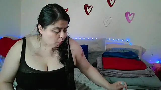 Snapshot of celestehot707rs chatting on November 11, 4:12 am celestehot707rs online show from November 11, 4:12 am