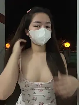 BabyThree  online show from February 8, 2:16 pm