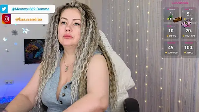 misskaassandraa online show from December 31, 10:58 am