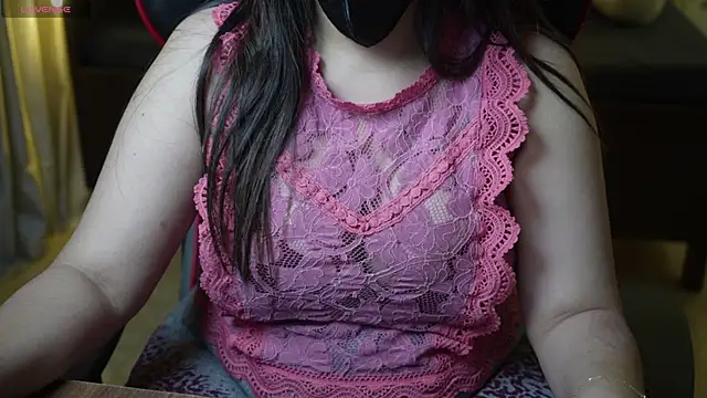 Snapshot of only_aleesha chatting on March 21, 4:29 pm only aleesha online show from March 21, 4:29 pm