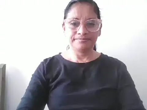 Snapshot of titssmall123 chatting on December 25, 2:13 pm titssmall123 online show from December 25, 2:13 pm