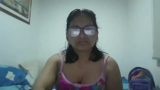 titssmall123 online show from January 17, 11:52 pm