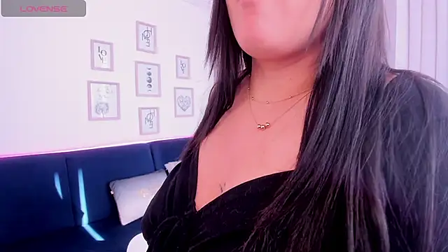 serenna se online show from December 31, 12:46 pm