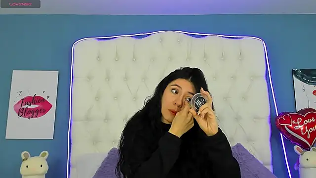 KyleRosee online show from March 19, 12:23 pm