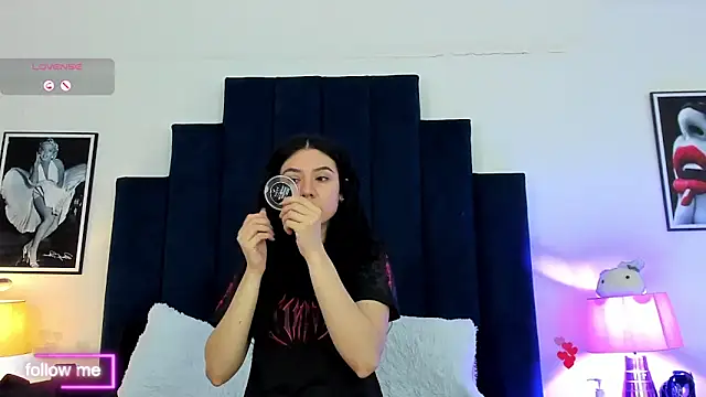 KyleRosee online show from September 18, 12:18 pm