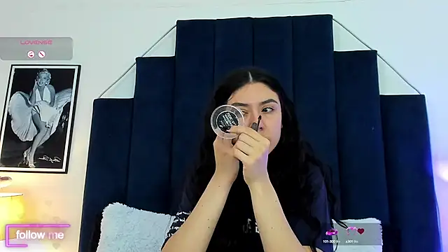 KyleRosee online show from September 26, 12:20 pm